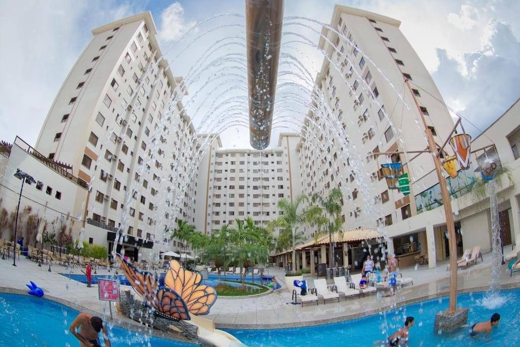 Apartment Boulevard *