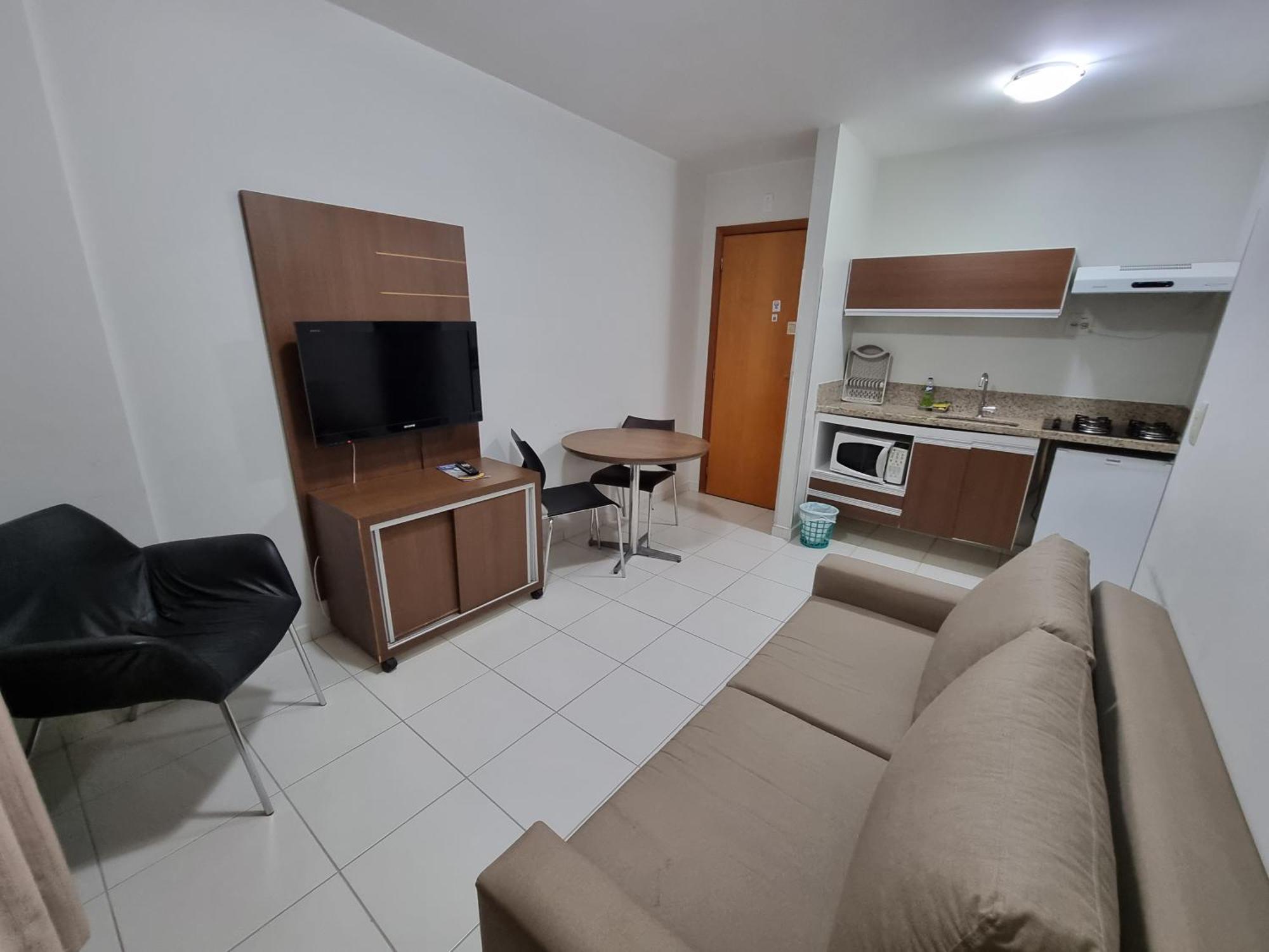 Apartment Boulevard *